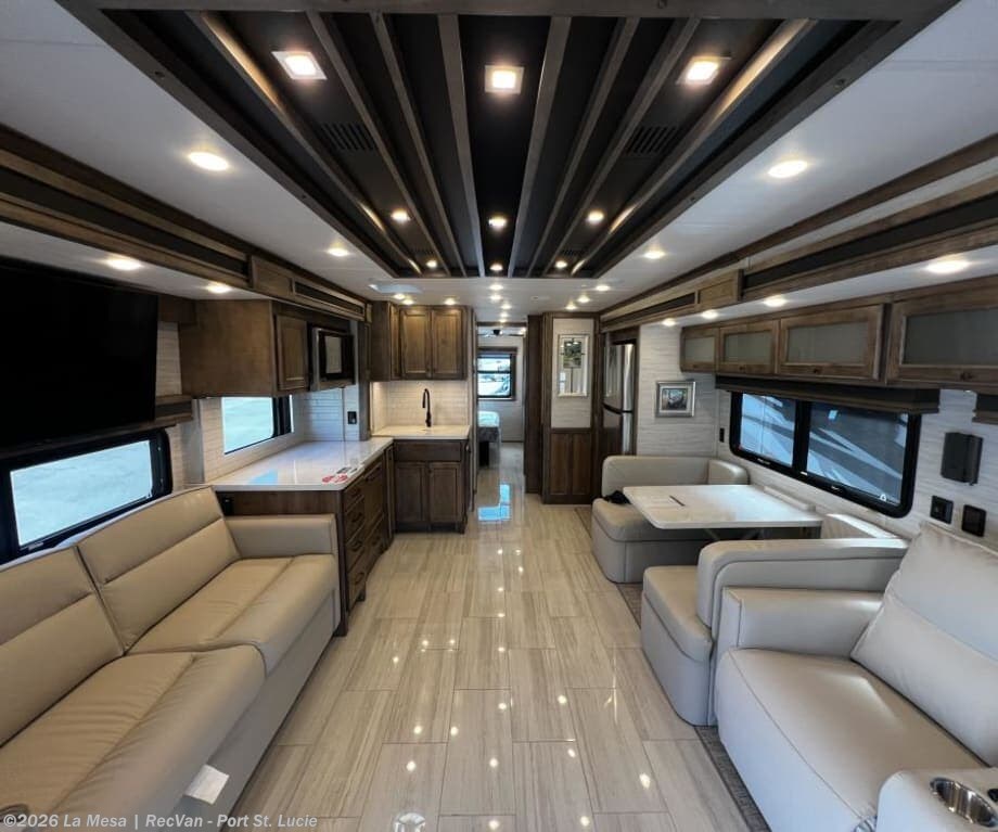 Contact us now about this 2026 Tiffin Allegro Bay 38AB! 2026 Allegro Bay 38AB by Tiffin from La Mesa | RecVan - Port St. Lucie in Port St. Lucie, Florida