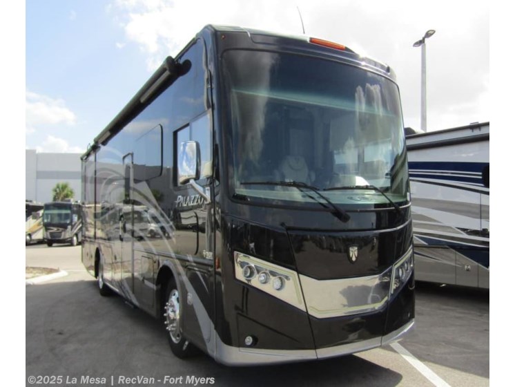 Email now about this 2022 Thor Motor Coach Palazzo 33.5! Used 2022 Thor Motor Coach Palazzo 33.5 available in Fort Myers, Florida
