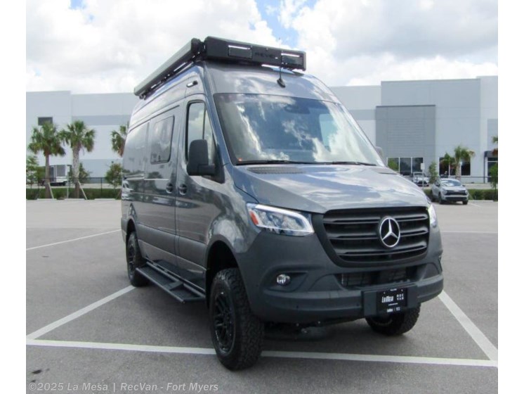 Email now about this 2025 Winnebago Revel BMB44E-2.5-1! New 2025 Winnebago Revel BMB44E-2.5-1 available in Fort Myers, Florida