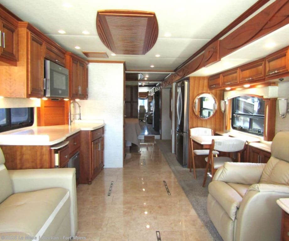 Used 2019 Newmar Ventana 4369 available in Fort Myers, Florida