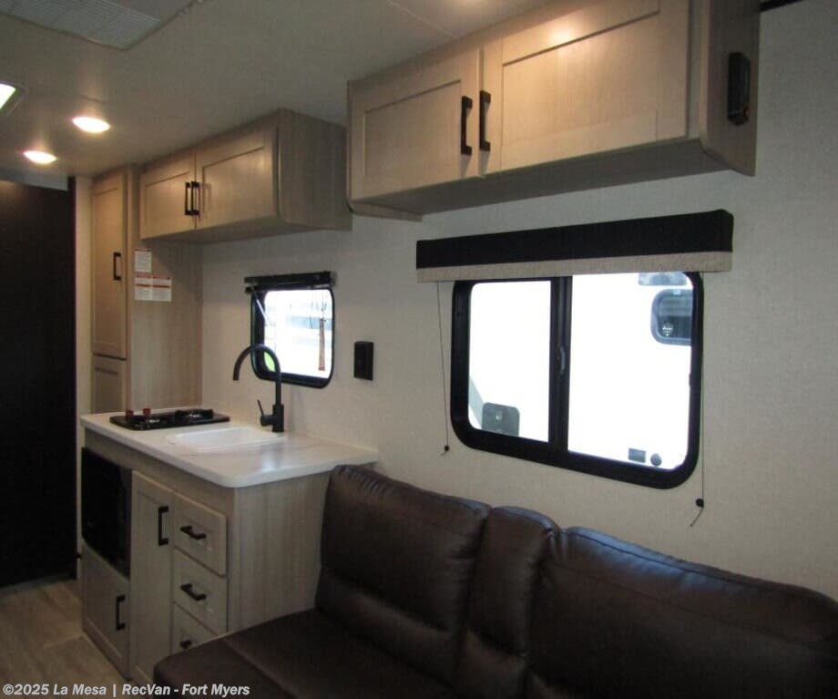 Contact us now about this 2026 Heartland Prowler Lynx 2500BH! 2026 Prowler Lynx 2500BH by Heartland from La Mesa | RecVan - Fort Myers in Fort Myers, Florida