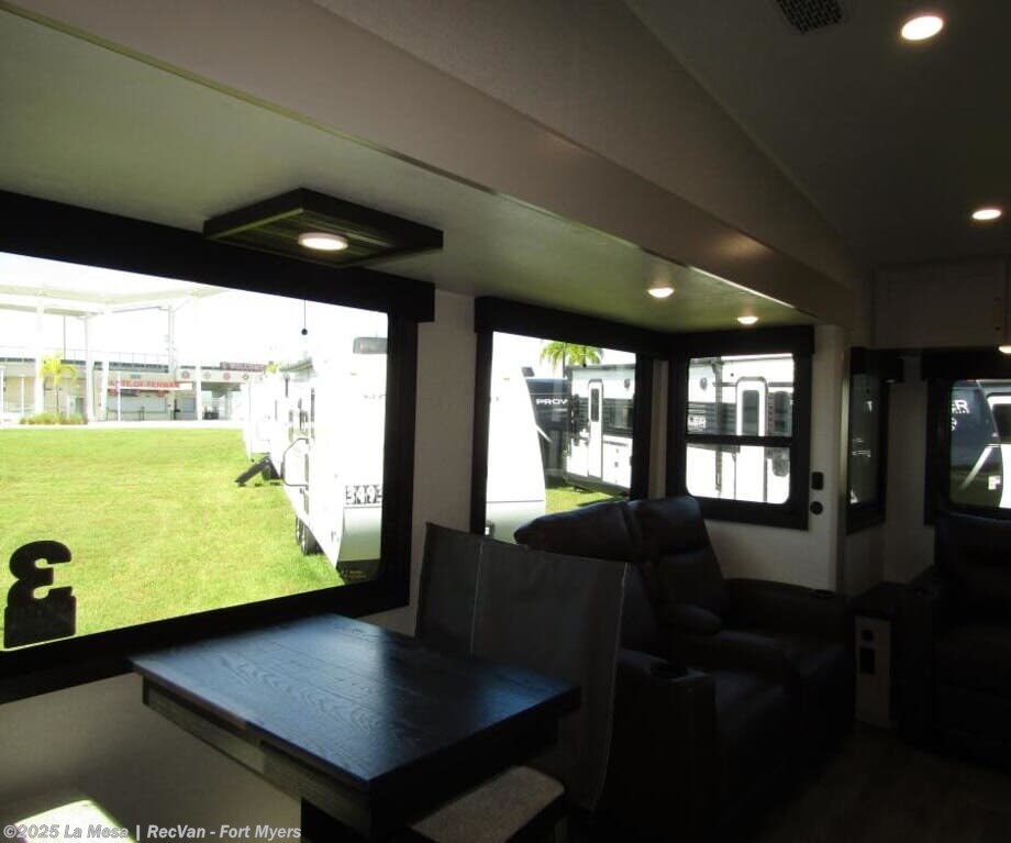 New 2026 Heartland Sundance 29RLCS available in Fort Myers, Florida