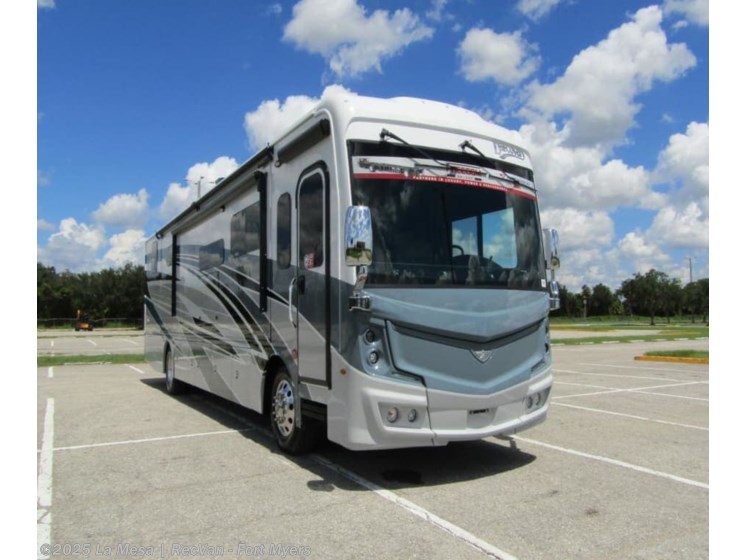 Email now about this 2026 Fleetwood Discovery 38W! New 2026 Fleetwood Discovery 38W available in Fort Myers, Florida