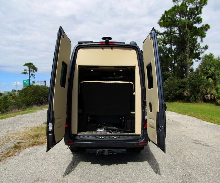 Call now about this 2022 Midwest Patriot FD2! 2022 Midwest Patriot FD2 - Used Class B For Sale by La Mesa | RecVan - Fort Myers in Fort Myers, Florida