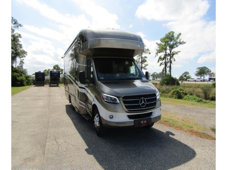 Email now about this 2023 Winnebago View 24D! Used 2023 Winnebago View 24D available in Fort Myers, Florida