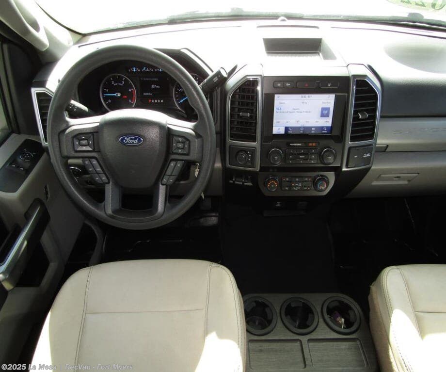 Call now about this 2022 Thor Motor Coach Omni XG32! 2022 Thor Motor Coach Omni XG32 - Used Class C For Sale by La Mesa | RecVan - Fort Myers in Fort Myers, Florida