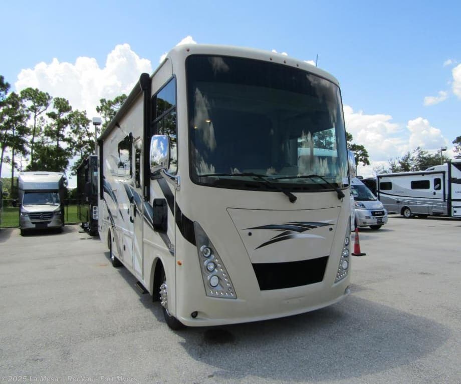 Email now about this 2021 Thor Motor Coach Windsport 29M! Used 2021 Thor Motor Coach Windsport 29M available in Fort Myers, Florida