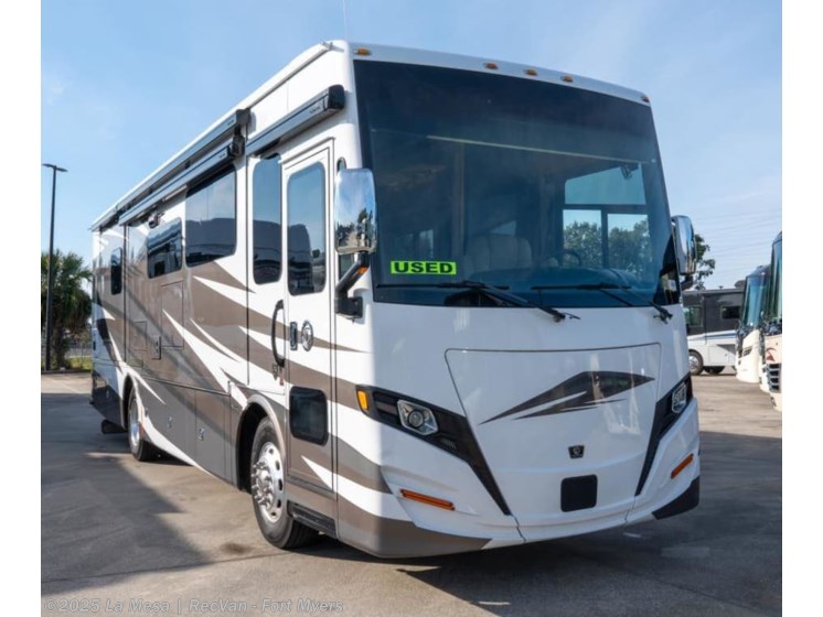Email now about this 2023 Tiffin Allegro Red 33AA! Used 2023 Tiffin Allegro Red 33AA available in Fort Myers, Florida