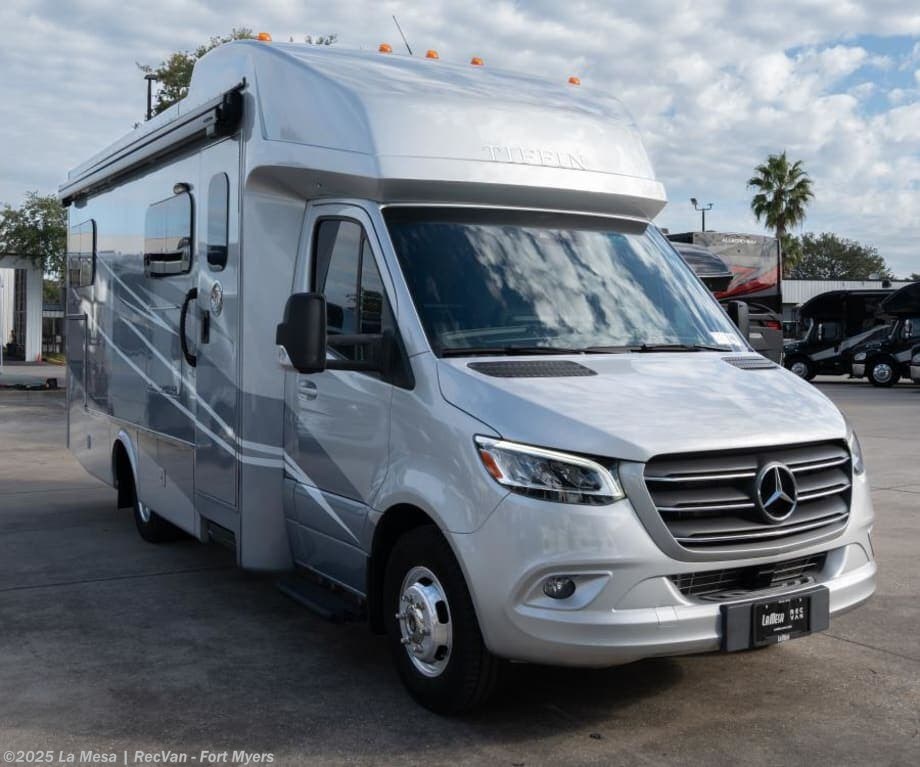 Email now about this 2024 Tiffin Wayfarer 25LW! Used 2024 Tiffin Wayfarer 25LW available in Fort Myers, Florida