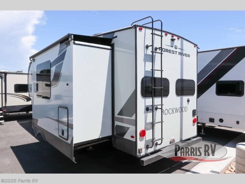 New 2025 Forest River Rockwood Signature R301RKS available in Murray, Utah
