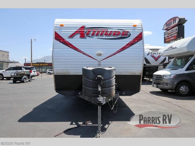 Contact us now about this 2015 Eclipse Attitude Metal 19FB! 2015 Attitude Metal 19FB by Eclipse from Parris RV in Murray, Utah