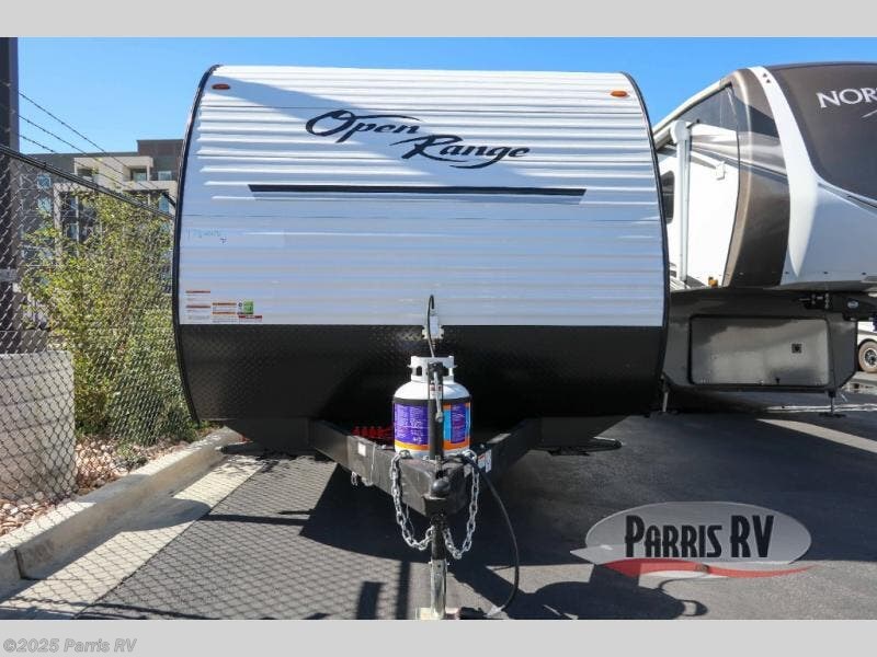 Contact us now about this 2026 Highland Ridge Colt 25BH! 2026 Colt 25BH by Highland Ridge from Parris RV in Murray, Utah