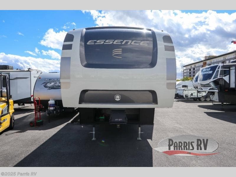 Contact us now about this 2025 Cruiser RV Essence E-28DB! 2025 Essence E-28DB by Cruiser RV from Parris RV in Murray, Utah