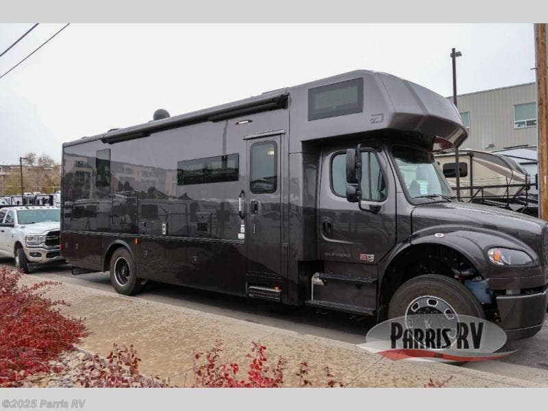 Email now about this 2026 Dynamax Corp Europa 31SS! New 2026 Dynamax Corp Europa 31SS available in Murray, Utah
