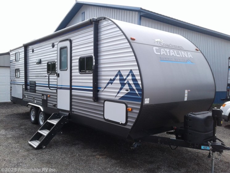 Email now about this 2021 Coachmen Catalina Summit 261BH! Used 2021 Coachmen Catalina Summit 261BH available in Friendship, Wisconsin