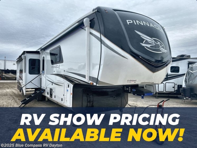 Email now about this 2025 Jayco Pinnacle 38FBRK! New 2025 Jayco Pinnacle 38FBRK available in New Carlisle, Ohio