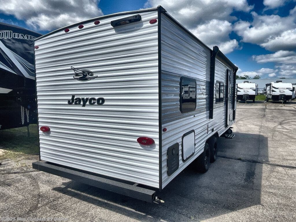 New 2026 Jayco Jay Flight SLX 250BH available in New Carlisle, Ohio