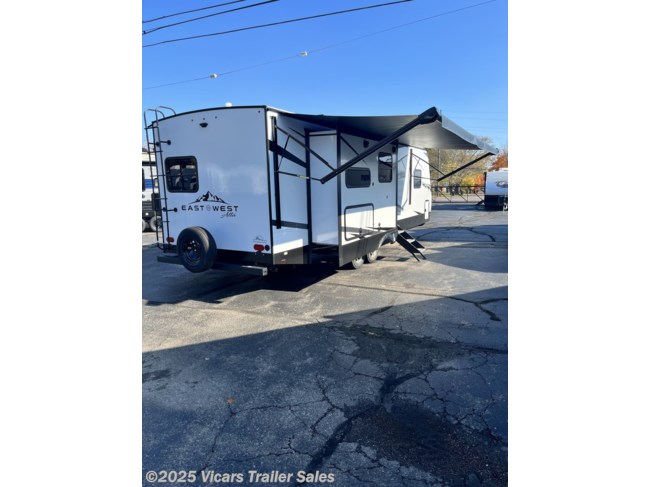 2023 East to West Alta 2810KIK