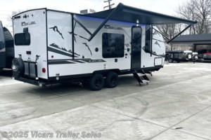 2024 Forest River Cherokee Grey Wolf 22CEBL