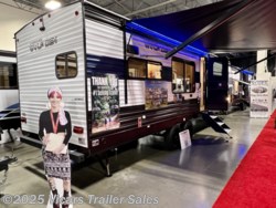 New 2024 Cherokee Wolf Den 272RK available in Taylor, Michigan