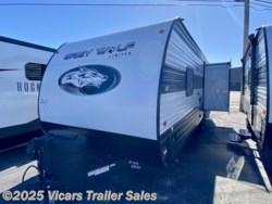 2024 Forest River Cherokee Grey Wolf 23MK - New Travel Trailer for sale by Vicars Trailer Sales in Taylor, Michigan