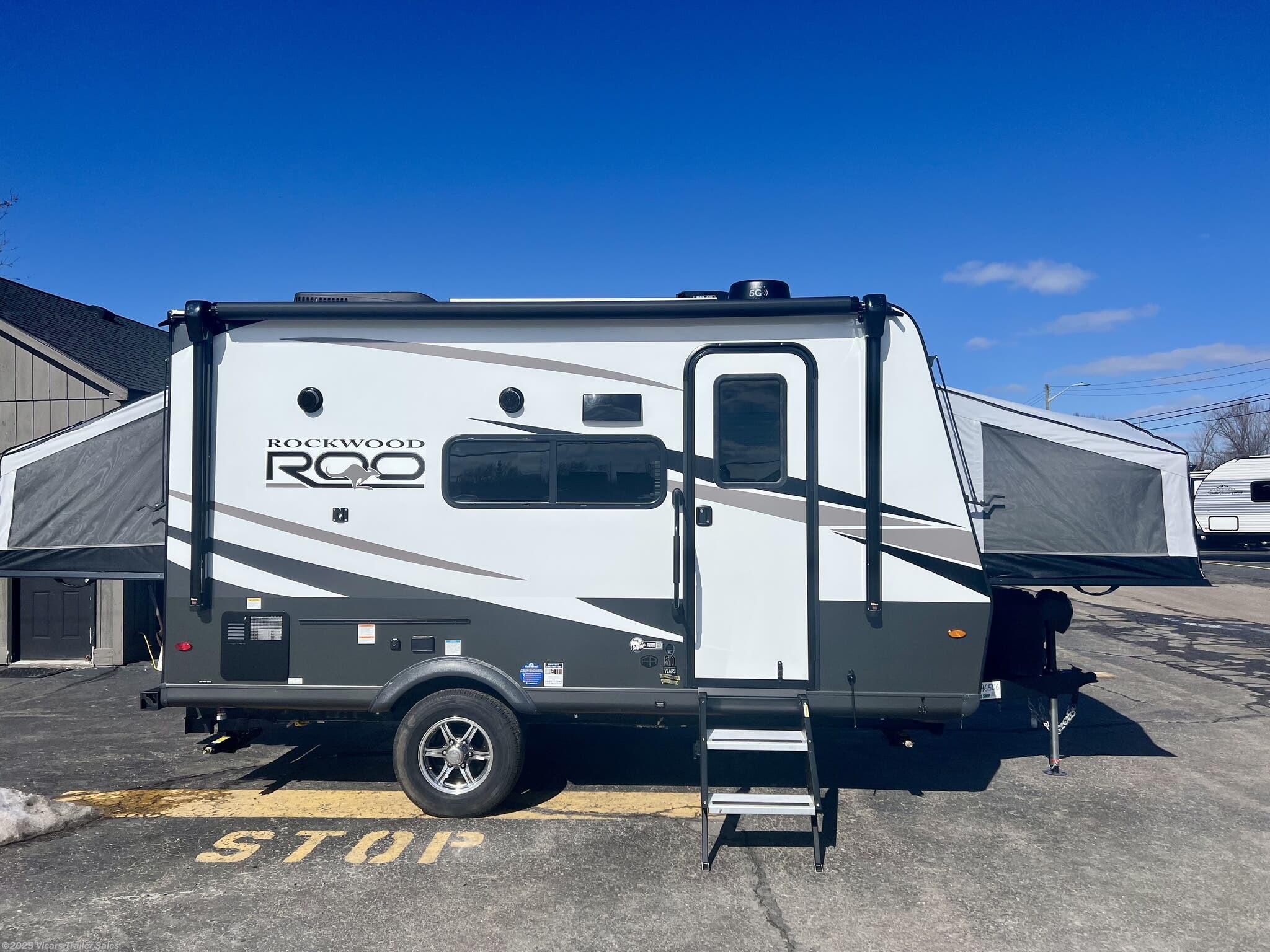 New 2025 Forest River Rockwood Roo 17E available in Taylor, Michigan