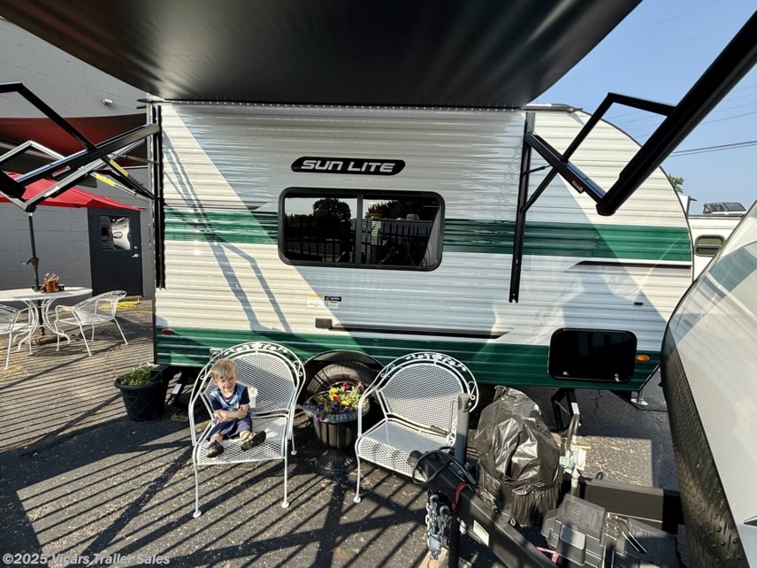 New 2025 Sunset Park RV Sun Lite 16BH available in Taylor, Michigan