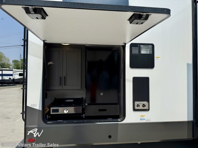 2025 Forest River Rockwood Signature Ultra Lite 8336BH