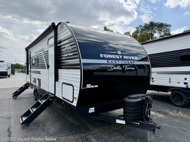 2026 East to West Della Terra 251RD