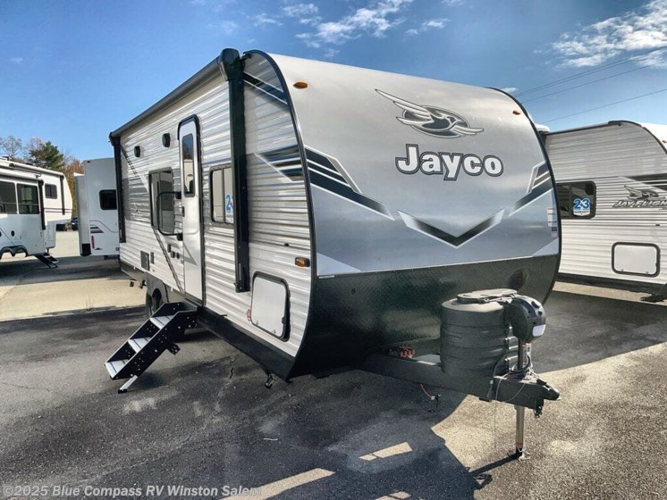 Email now about this 2025 Jayco Jay Flight 225MLS! New 2025 Jayco Jay Flight 225MLS available in Rural Hall, North Carolina