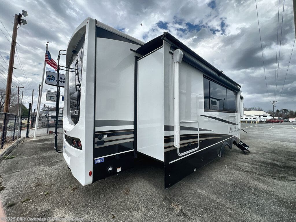 Contact us now about this 2025 Jayco Pinnacle 38FBRK! 2025 Pinnacle 38FBRK by Jayco from Blue Compass RV Winston Salem in Rural Hall, North Carolina