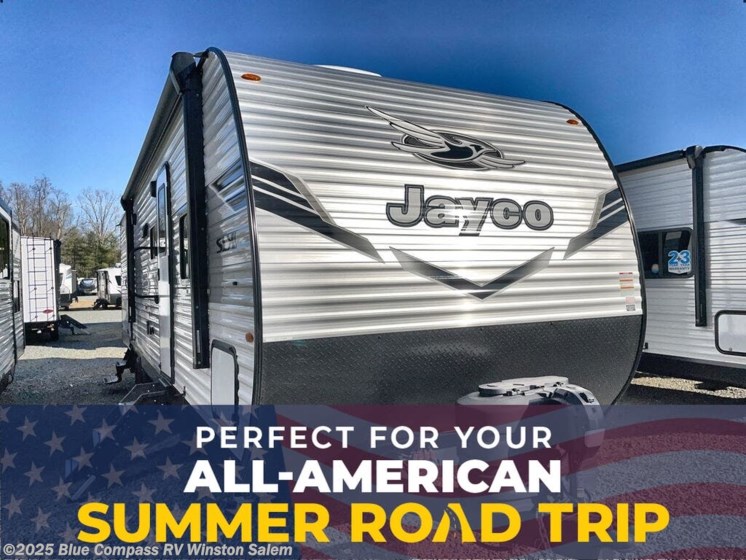 Email now about this 2025 Jayco Jay Flight SLX 321BDS! New 2025 Jayco Jay Flight SLX 321BDS available in Rural Hall, North Carolina