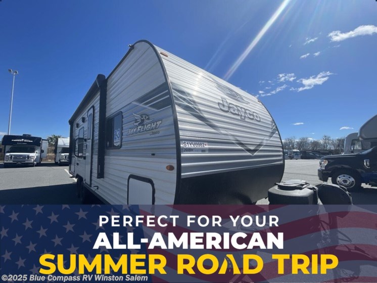 Email now about this 2025 Jayco Jay Flight SLX 260BH! New 2025 Jayco Jay Flight SLX 260BH available in Rural Hall, North Carolina