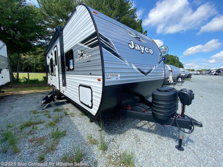 Email now about this 2025 Jayco Jay Flight SLX 260BH! New 2025 Jayco Jay Flight SLX 260BH available in Rural Hall, North Carolina