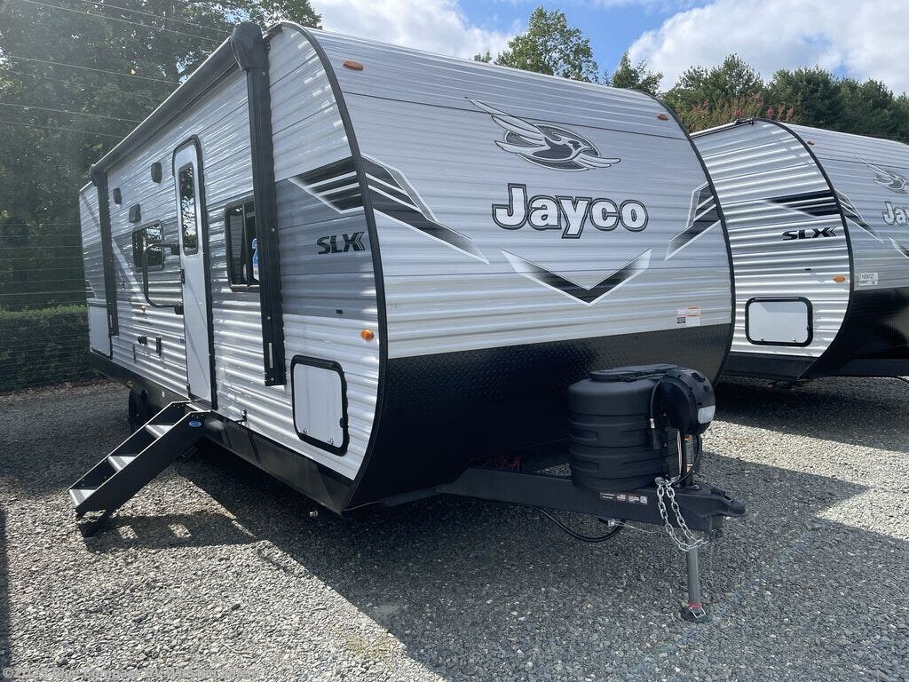 Contact us now about this 2026 Jayco Jay Flight SLX 261BHS! 2026 Jay Flight SLX 261BHS by Jayco from Blue Compass RV Winston Salem in Rural Hall, North Carolina