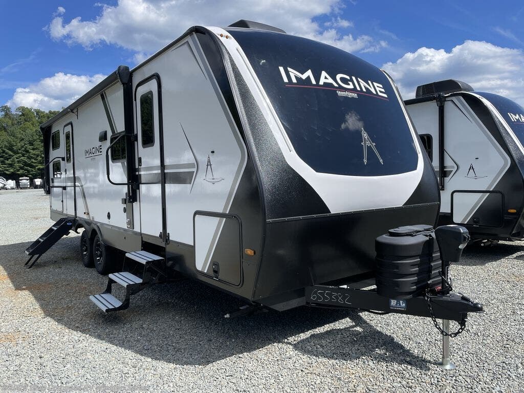 Contact us now about this 2026 Grand Design Imagine 2800BH! 2026 Imagine 2800BH by Grand Design from Blue Compass RV Winston Salem in Rural Hall, North Carolina