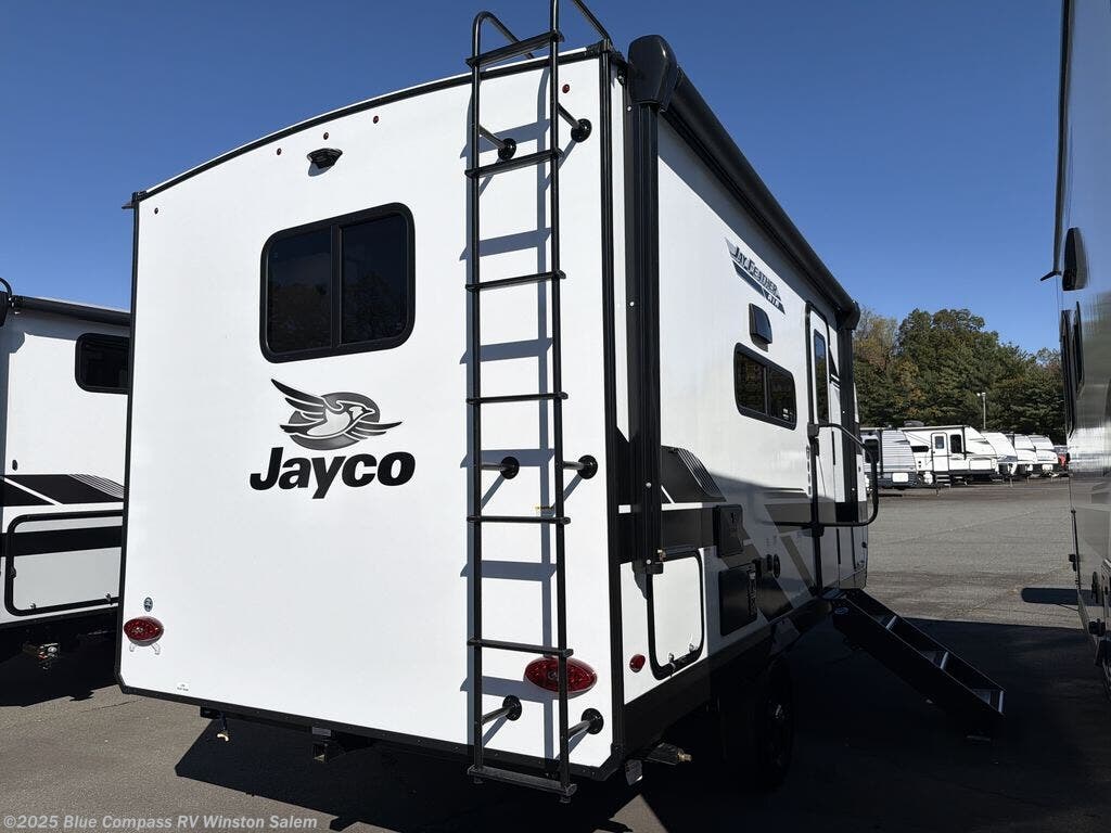 New 2026 Jayco Jay Feather Air 16RB available in Rural Hall, North Carolina