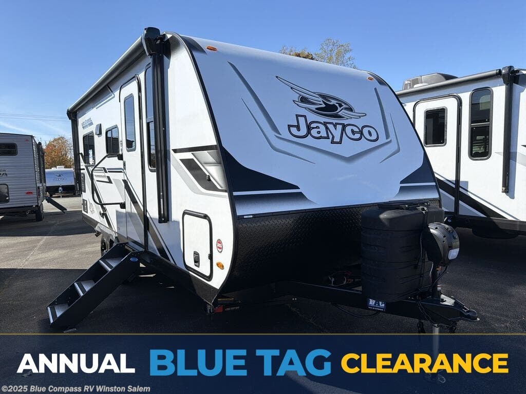 Email now about this 2026 Jayco Jay Feather 19MRK! New 2026 Jayco Jay Feather 19MRK available in Rural Hall, North Carolina
