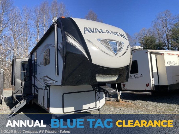 Email now about this 2020 Keystone Avalanche 396BH! Used 2020 Keystone Avalanche 396BH available in Rural Hall, North Carolina