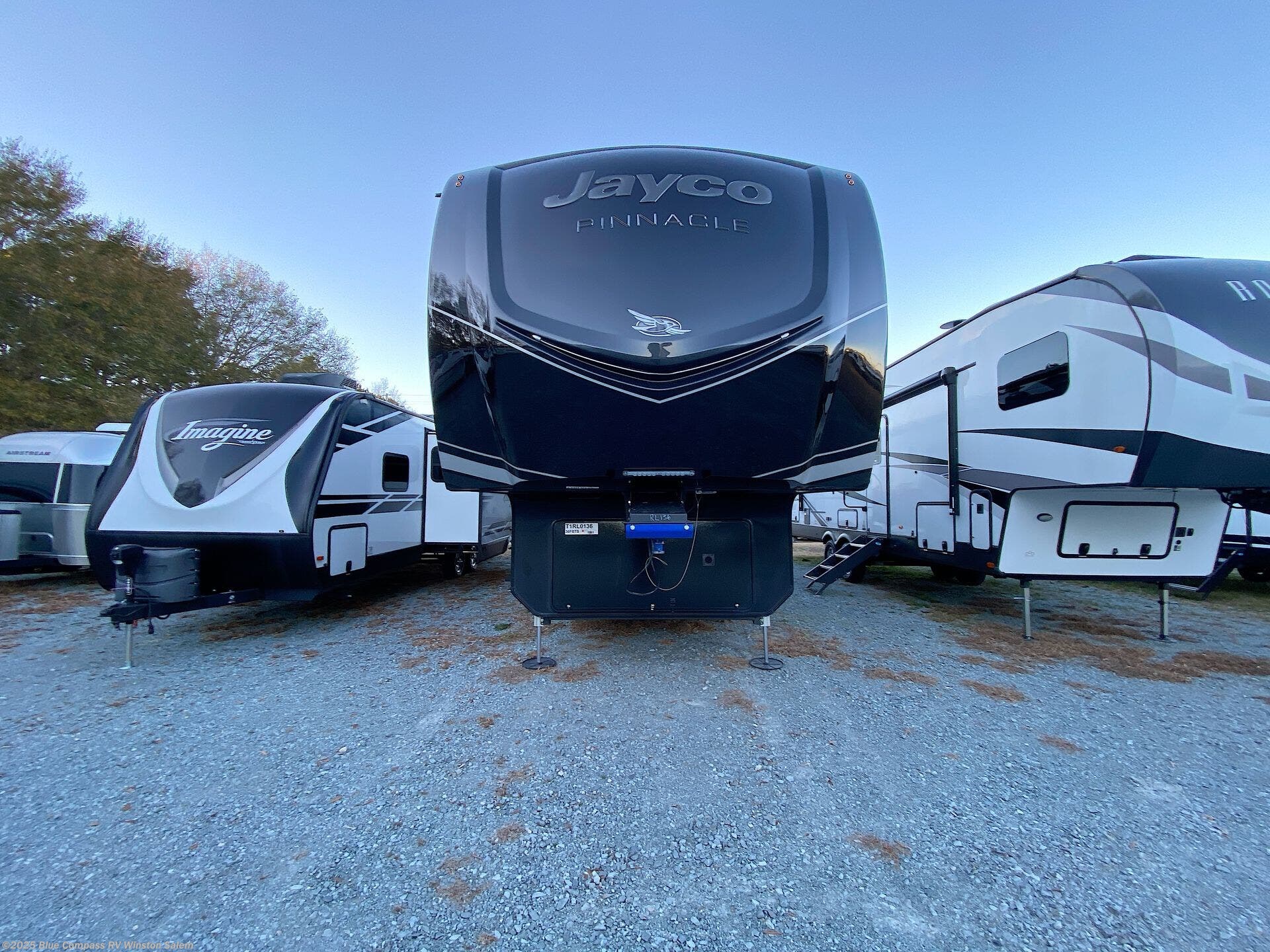 New 2026 Jayco Pinnacle 36FBTS available in Rural Hall, North Carolina