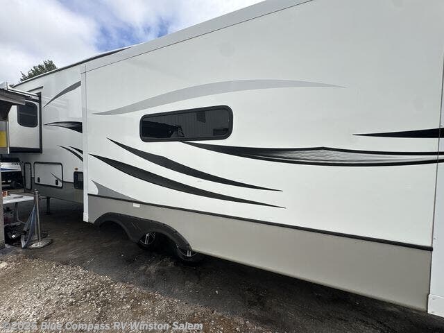 Used 2022 Keystone Cougar 316RLS available in Rural Hall, North Carolina