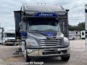 New 2025 Jayco Seneca Prestige 37M available in Raleigh, North Carolina
