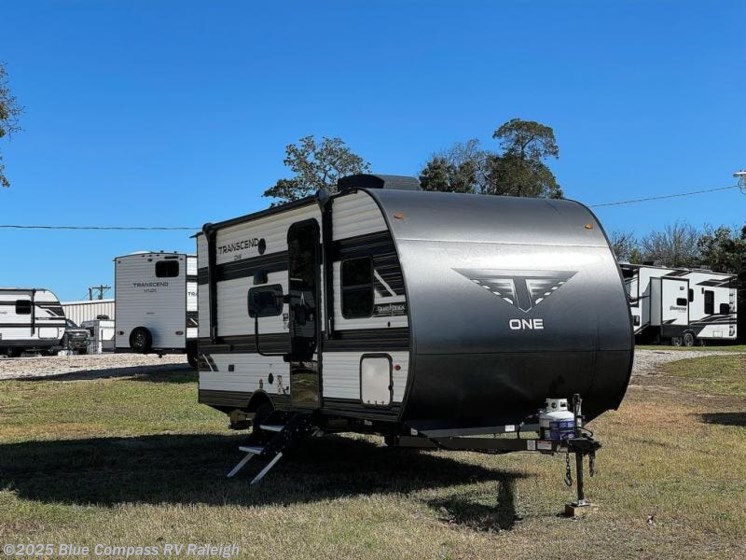 Email now about this 2025 Grand Design Transcend One 151BH! New 2025 Grand Design Transcend One 151BH available in Raleigh, North Carolina