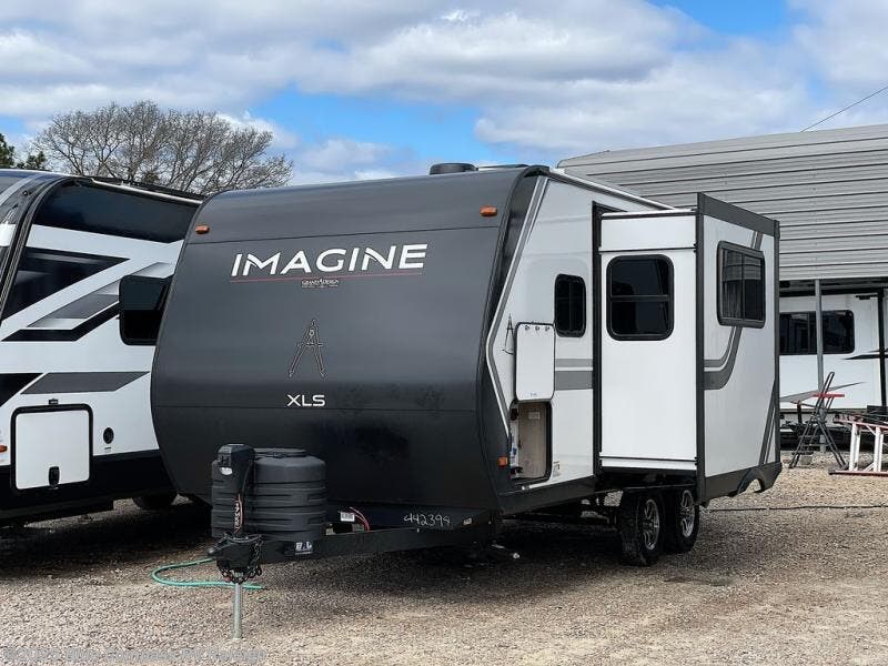 New 2026 Grand Design Imagine XLS 17MKE available in Raleigh, North Carolina