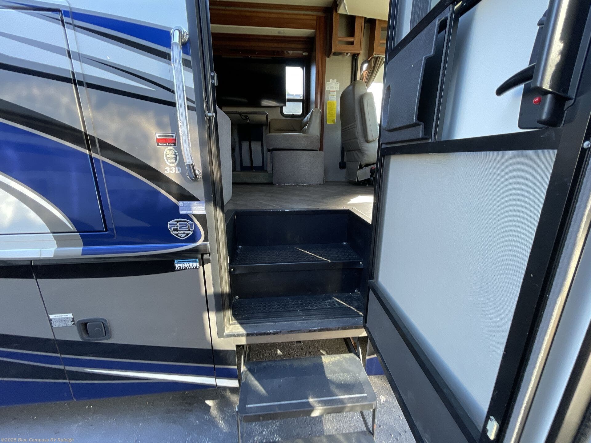 Contact us now about this 2017 Fleetwood Pace Arrow 33D! 2017 Pace Arrow 33D by Fleetwood from Blue Compass RV Raleigh in Raleigh, North Carolina