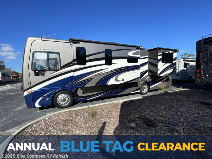 Email now about this 2017 Fleetwood Pace Arrow 33D! Used 2017 Fleetwood Pace Arrow 33D available in Raleigh, North Carolina