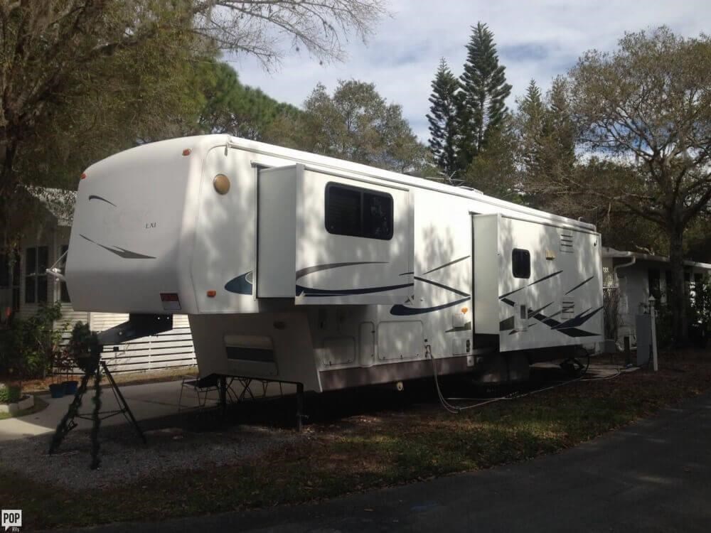 2004 Carriage RV Cameo LXI F35K53 for Sale in Sarasota, FL 34233 2004 Carriage Cameo Lxi 5th Wheel