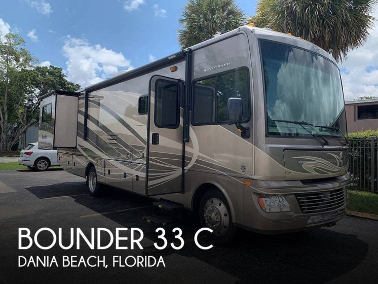Email now about this 2015 Fleetwood Bounder 33 C! Used 2015 Fleetwood Bounder 33 C available in Dania Beach, Florida