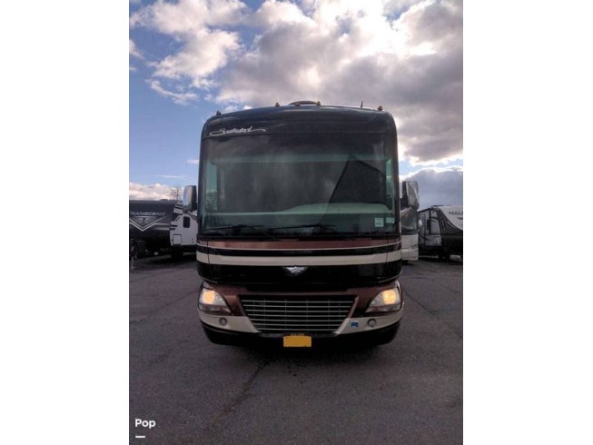 2011 Fleetwood Southwind 32VS - Used Class A For Sale by Pop RVs in Johnsonville, New York