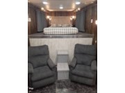 Call now about this 2018 MTI 44! 2018 MTI 44 - Used Toy Hauler For Sale by Pop RVs in Rhinelander, Wisconsin features Air Conditioning, Leveling Jacks